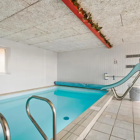 Beautiful In Ringkbing With 7 Bedrooms, Wifi And Private Swimming Pool 別荘 *